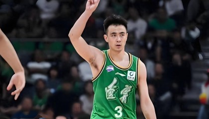 百家乐官方网站-失望！ 辽宁队3连败，赵继伟十分失落 一个人提前离开赛场