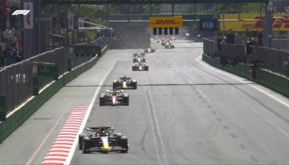 百家乐官方网站-阿塞拜疆站维斯塔潘夺冠 周冠宇因赛车故障退赛